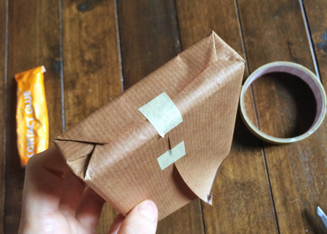 Gift wrapping tutorial