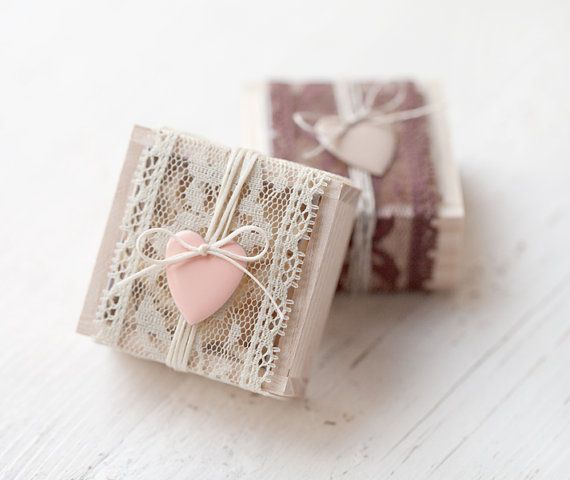 Cute, inexpensive and creative gift wrapping