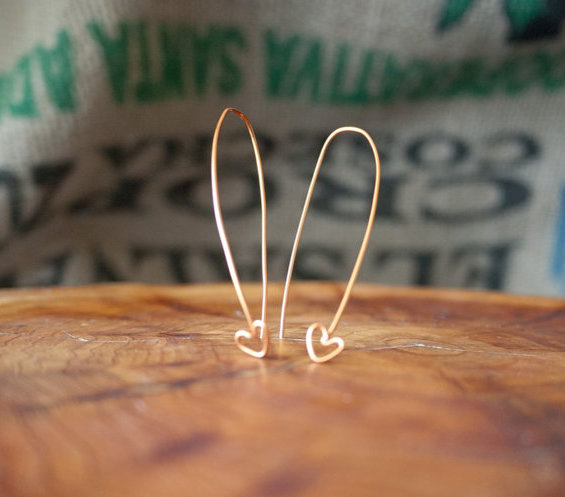 Handmade gold heart dangle earrings